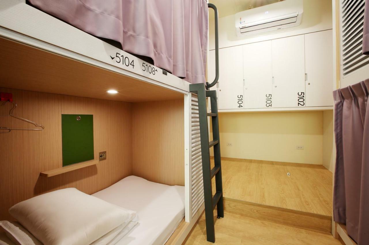Loosha Hostel Тайчжун Экстерьер фото