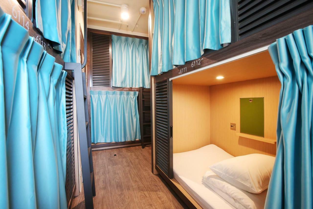 Loosha Hostel Тайчжун Экстерьер фото